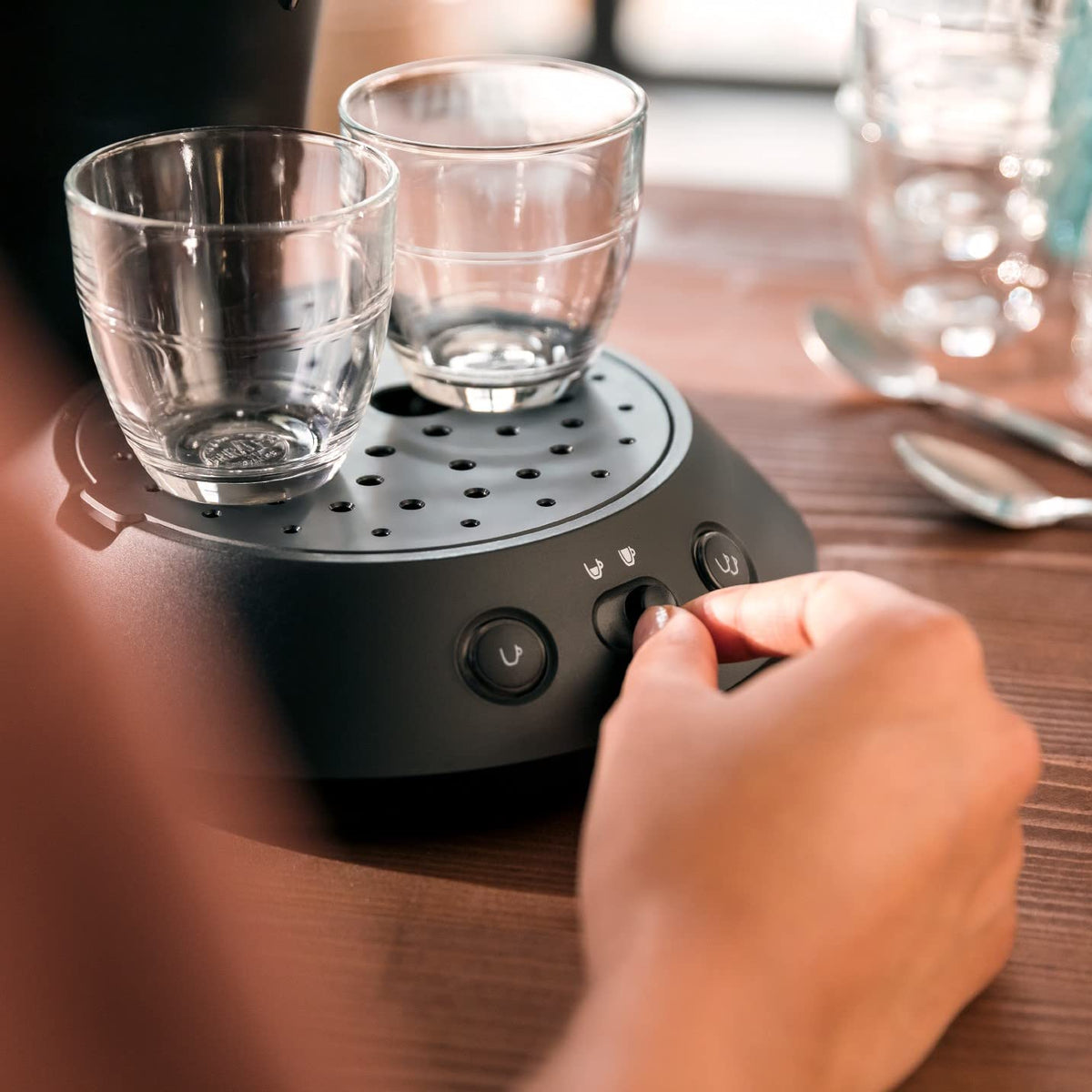 Machine à café à dosettes SENSEO CSA210/22 – Noir piano, intensité au choix